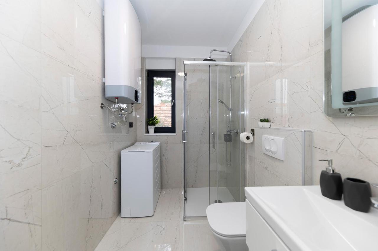 Apartment Marianne , Parking Free , 2 Bedroom & 2 Bathroom , Modern & Cozy Zadar Exterior foto