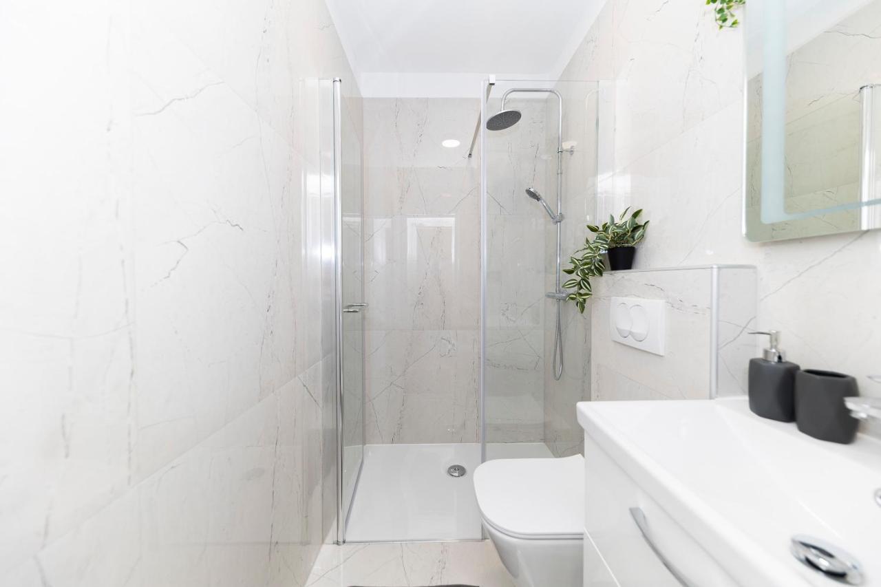Apartment Marianne , Parking Free , 2 Bedroom & 2 Bathroom , Modern & Cozy Zadar Exterior foto